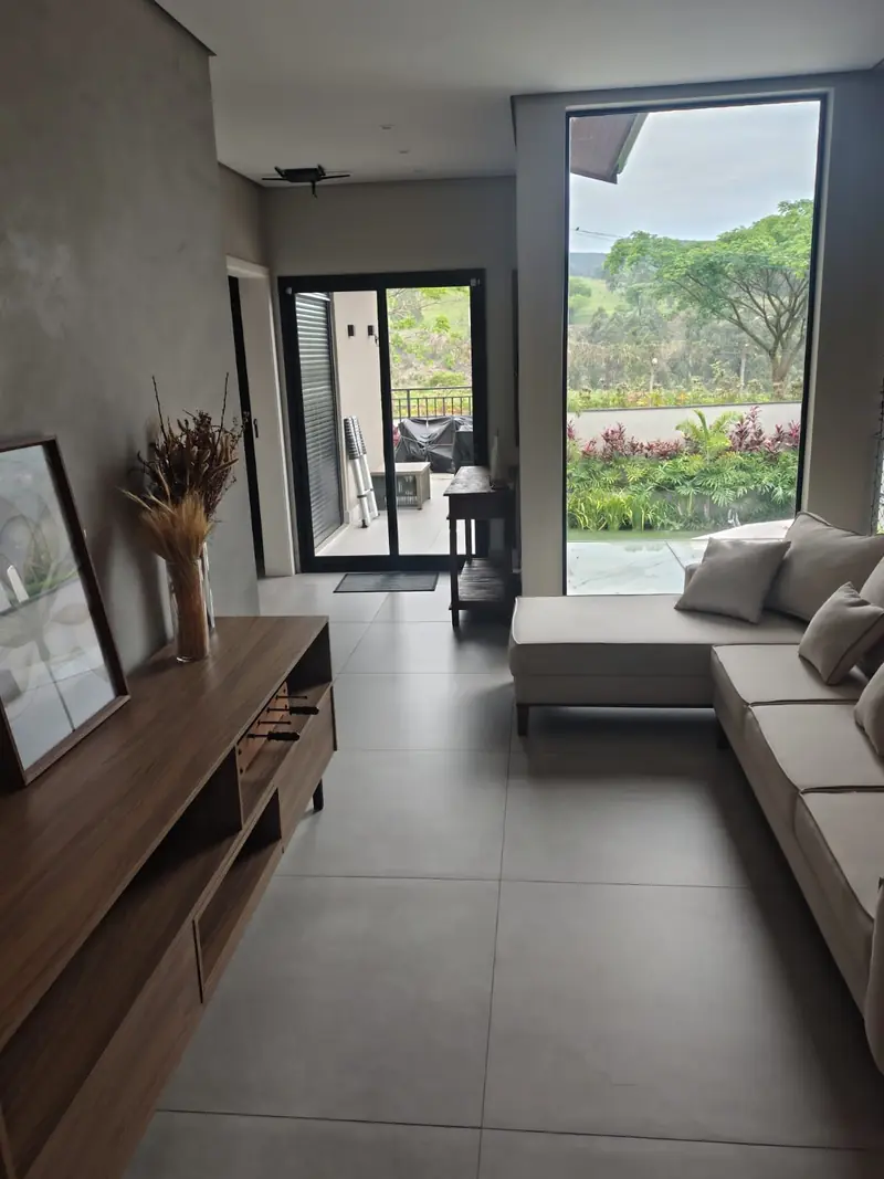 Estar com vista para o jardim